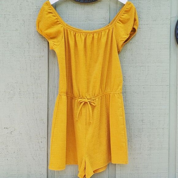 Arizona Jean Company Mustard Yellow Women's Shorts Romper - Picture 1 of 3